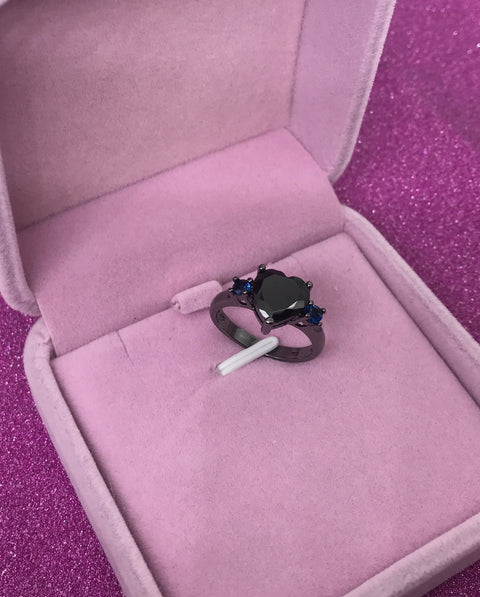 Black Heart Gemstone Diamond Wedding Ring